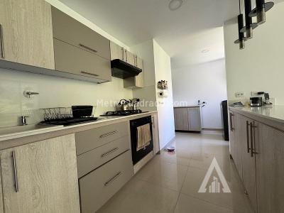 Apartamento en arriendo en El Poblado, Medellín · foto 15 de 19