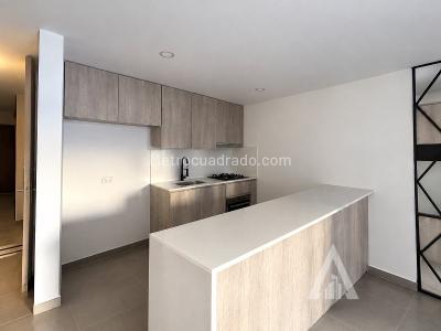 Apartamento de 2 alcobas en arriendo en Ciudad Del Rio, Medellín, 67 m² · foto 3 de 13