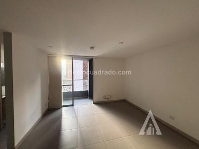Apartamento de 2 alcobas en arriendo en Ciudad Del Rio, Medellín, 67 m² · foto 4 de 13