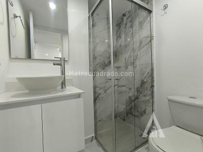 Apartamento de 3 alcobas en arriendo en Loma Del Indio, Medellín, 101 m² · foto 8 de 20