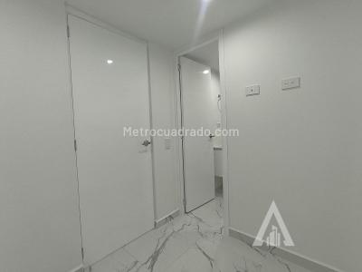 Apartamento de 3 alcobas en arriendo en Loma Del Indio, Medellín, 101 m² · foto 10 de 20