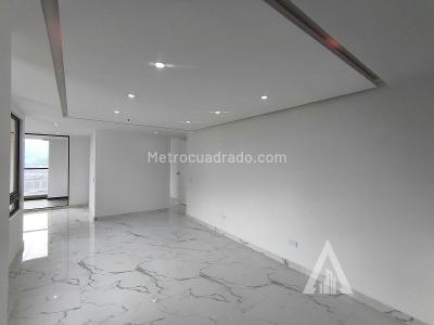 Apartamento de 3 alcobas en arriendo en Loma Del Indio, Medellín, 101 m² · foto 14 de 20