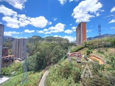Apartamento de 2 alcobas en venta en Sabaneta, Sabaneta, 79 m² · foto 5 de 20