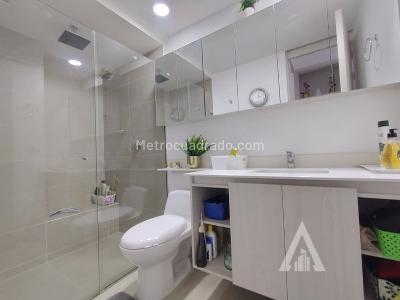 Apartamento de 2 alcobas en venta en Sabaneta, Sabaneta, 79 m² · foto 6 de 20