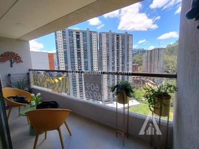 Apartamento de 2 alcobas en venta en Sabaneta, Sabaneta, 79 m² · foto 9 de 20