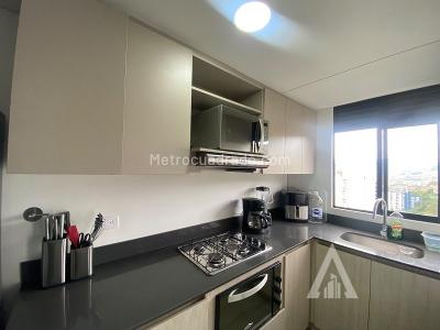 Apartamento en venta en Av Las Palmas, Medellín · foto 2 de 20