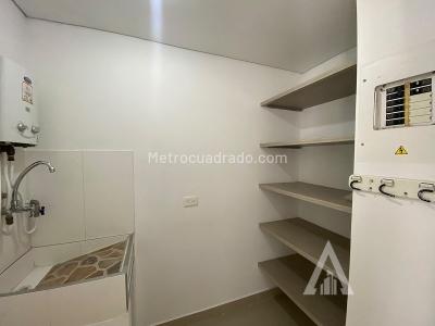 Apartamento en venta en Envigado, Envigado · foto 4 de 18