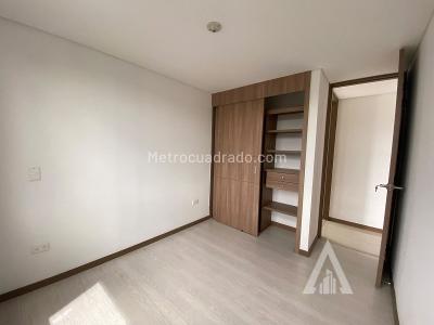 Apartamento en venta en Envigado, Envigado · foto 7 de 18