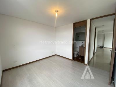 Apartamento en venta en Envigado, Envigado · foto 9 de 18
