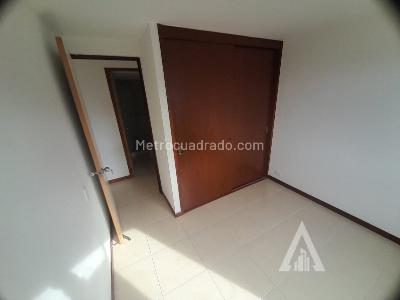 Apartamento en venta en Itagui, Itagüí · foto 4 de 14