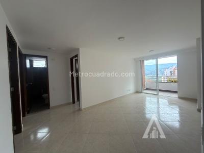 Apartamento en arriendo en Los Colores, Medellín · foto 2 de 11