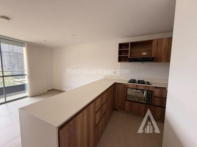 Apartamento de 2 alcobas en arriendo en Ciudad Del Rio, Medellín, 86 m² · foto 10 de 12