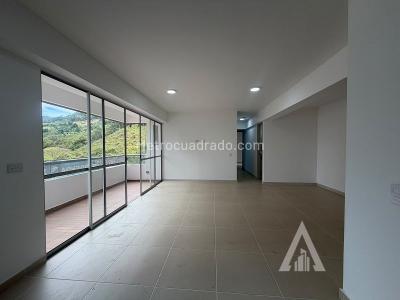 Apartamento de 3 alcobas en arriendo en Sabaneta, Sabaneta, 86 m² · foto 2 de 11