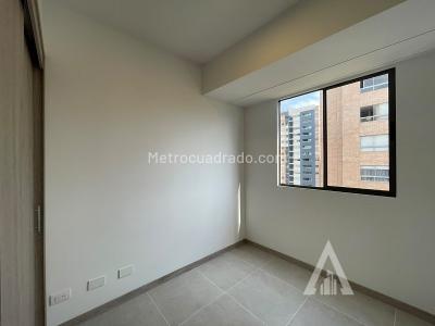 Apartamento en arriendo en Ciudad Del Rio, Medellín · foto 4 de 7