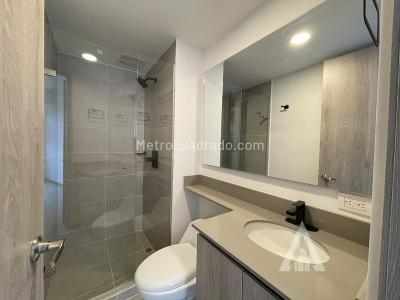 Apartamento en arriendo en Ciudad Del Rio, Medellín · foto 5 de 7