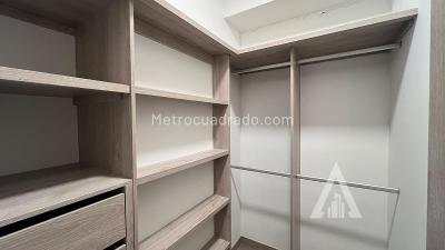 Apartamento de 3 alcobas en arriendo en Ciudad Del Rio, Medellín, 90 m² · foto 17 de 20