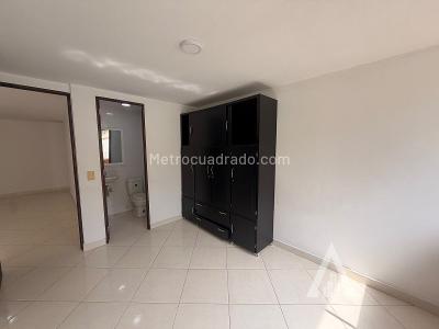 Apartamento de 3 alcobas en arriendo en Envigado, Envigado, 64 m² · foto 3 de 10
