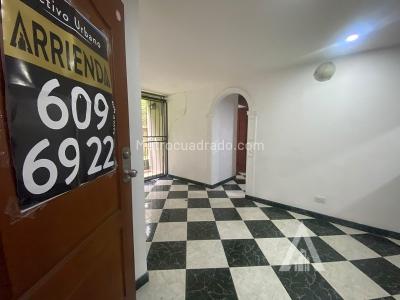 Apartamento de 3 alcobas en arriendo en Loma Del Indio, Medellín, 100 m² · foto 11 de 12