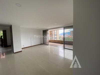 Apartamento de 2 alcobas en venta en El Poblado, Medellín, 120 m² · foto 15 de 20