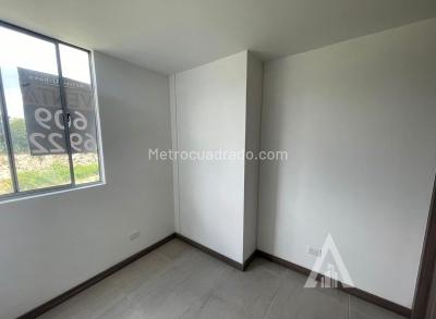 Apartamento en venta en Itagui, Itagüí · foto 2 de 8