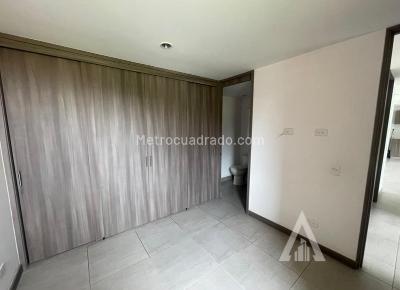Apartamento en venta en Itagui, Itagüí · foto 3 de 8