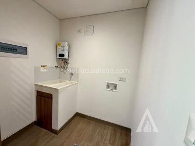 Apartamento en venta en Ciudad Del Rio, Medellín · foto 10 de 18