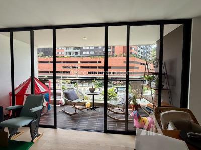 Apartamento de 2 alcobas en venta en Envigado, Envigado, 69 m² · foto 12 de 14