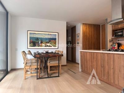 Apartamento de 2 alcobas en venta en Envigado, Envigado, 69 m² · foto 2 de 14