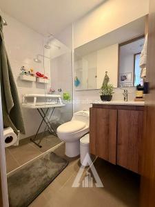 Apartamento de 2 alcobas en venta en Envigado, Envigado, 69 m² · foto 5 de 14