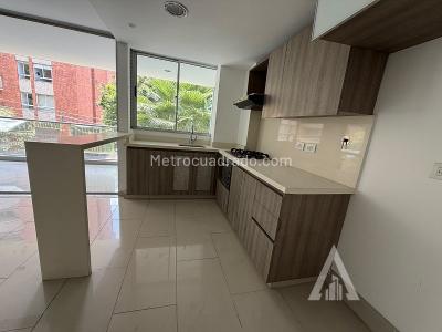 Apartamento en venta en Envigado, Envigado · foto 2 de 19