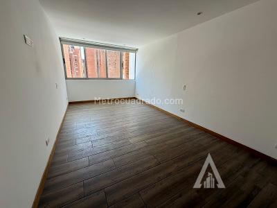 Apartamento en venta en Envigado, Envigado · foto 5 de 19