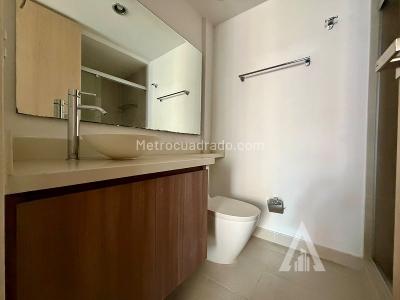 Apartamento en venta en Envigado, Envigado · foto 9 de 19