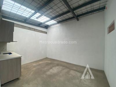 Apartamento de 2 alcobas en arriendo en San Joaquin, Medellín, 130 m² · foto 4 de 11