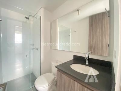 Apartamento de 3 alcobas en arriendo en Av Las Palmas, Medellín, 72 m² · foto 4 de 11