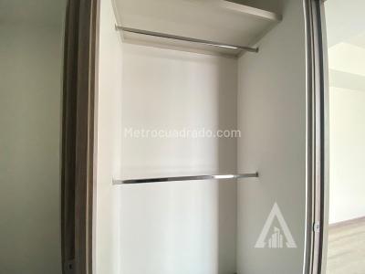 Apartamento de 3 alcobas en arriendo en Av Las Palmas, Medellín, 72 m² · foto 11 de 11