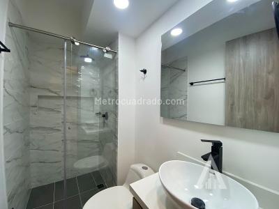 Apartamento de 2 alcobas en arriendo en Ciudad Del Rio, Medellín, 60 m² · foto 4 de 7