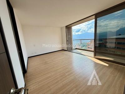 Apartamento de 3 alcobas en arriendo en Av Las Palmas, Medellín, 161 m² · foto 11 de 20