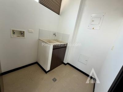 Apartamento de 3 alcobas en arriendo en Av Las Palmas, Medellín, 161 m² · foto 8 de 20