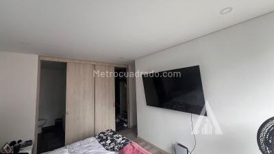 Apartamento de 3 alcobas en venta en El Poblado, Medellín, 139 m² · foto 14 de 14
