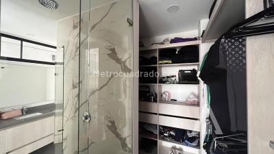 Apartamento de 3 alcobas en venta en El Poblado, Medellín, 139 m² · foto 5 de 14