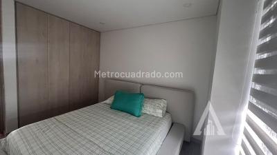 Apartamento de 3 alcobas en venta en El Poblado, Medellín, 139 m² · foto 7 de 14