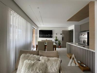 Apartamento de 2 alcobas en venta en Ciudad Del Rio, Medellín, 72 m² · foto 2 de 10