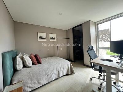 Apartamento de 3 alcobas en venta en El Poblado, Medellín, 164 m² · foto 12 de 16