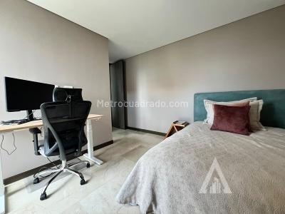 Apartamento de 3 alcobas en venta en El Poblado, Medellín, 164 m² · foto 15 de 16