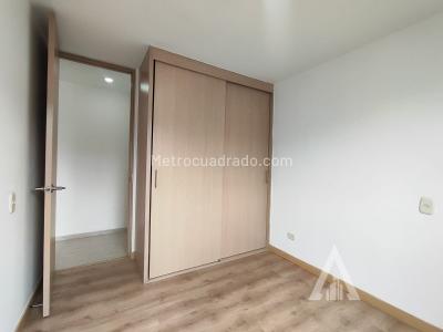Apartamento de 3 alcobas en arriendo en Sabaneta, Sabaneta, 92 m² · foto 5 de 9