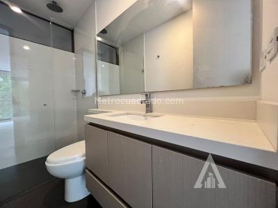 Apartamento en arriendo en Poblado, Medellín · foto 12 de 19