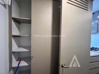 Apartamento en arriendo en Poblado, Medellín · foto 16 de 19