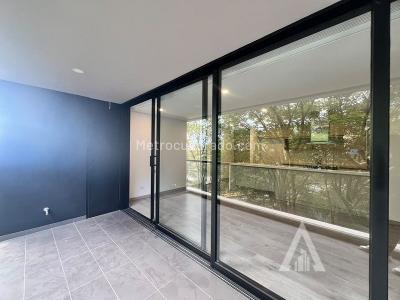 Apartamento en arriendo en Poblado, Medellín · foto 6 de 19