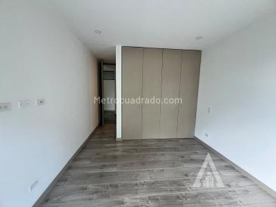 Apartamento en arriendo en Poblado, Medellín · foto 8 de 19