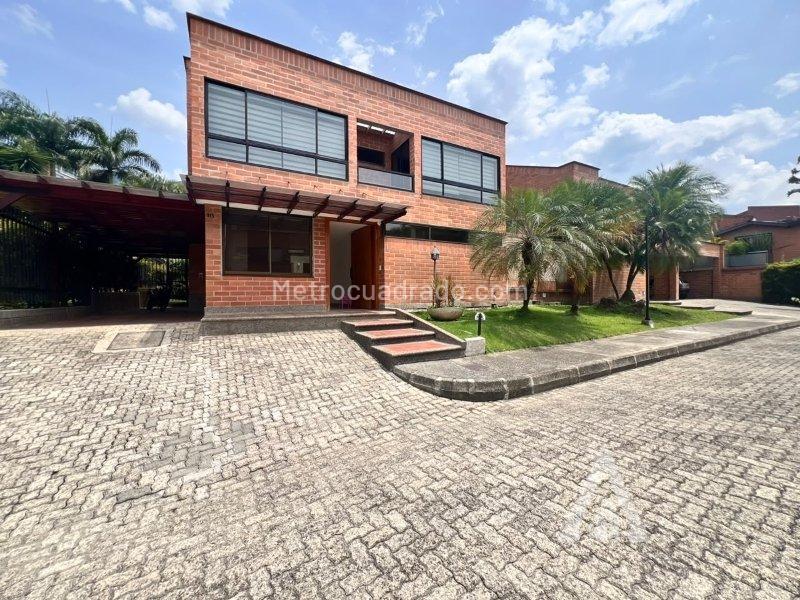 Casa en Arriendo, Poblado, Medellín